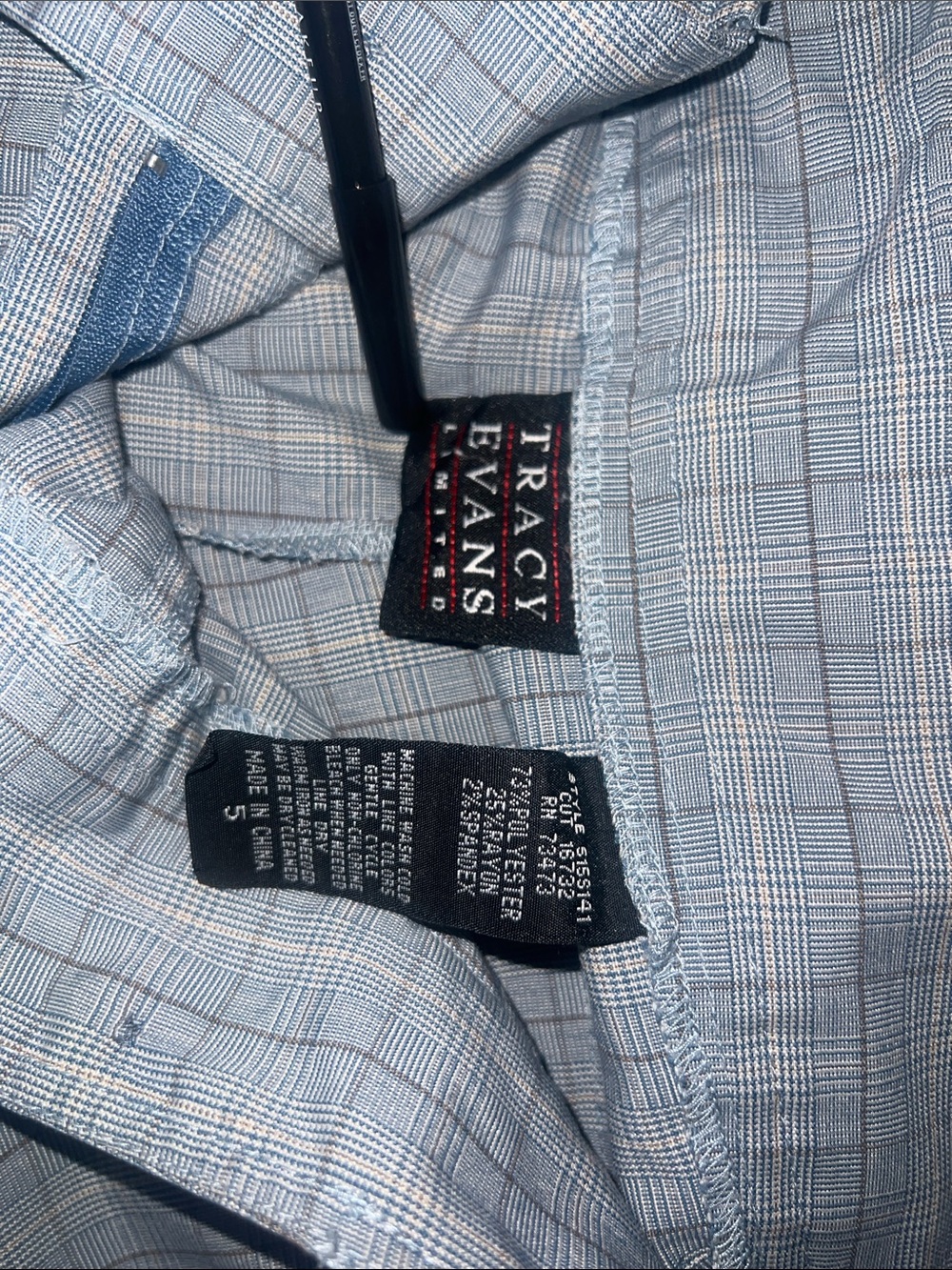 Mini shorts - Picture 3 of 3